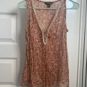 Tommy Bahama lace tank
